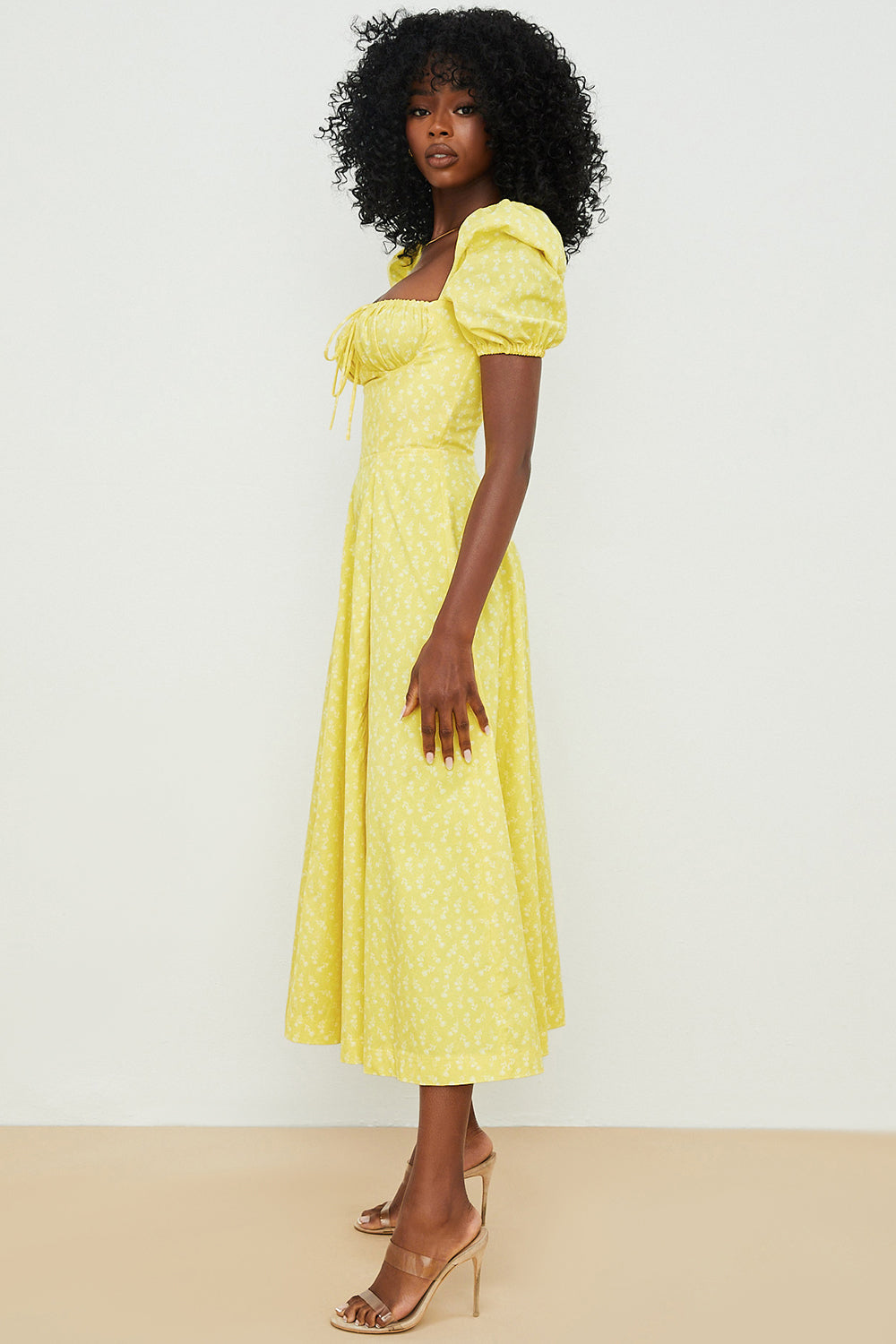 Aviana - Robe Fleurie avec Manches Bouffantes